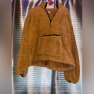 Love this top! But too big on me.